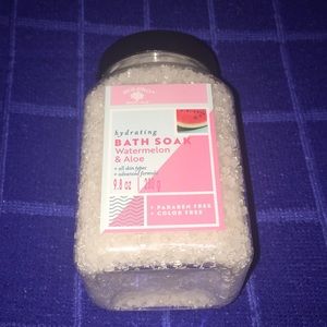 Bolero Watermelon Aloe Hydrating Bath Soak